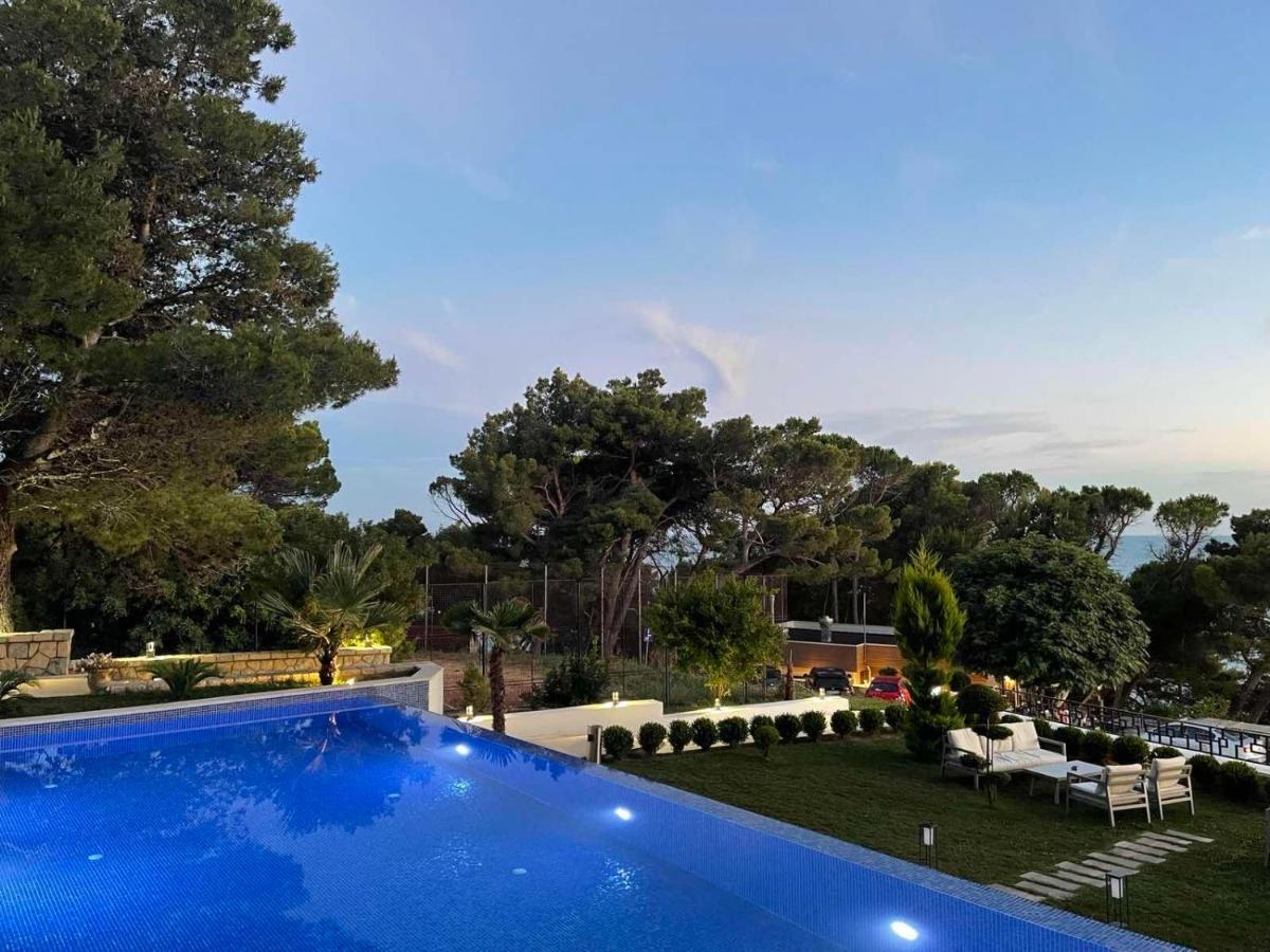 Pino Boutique Hotel Ulcinj Exterior photo