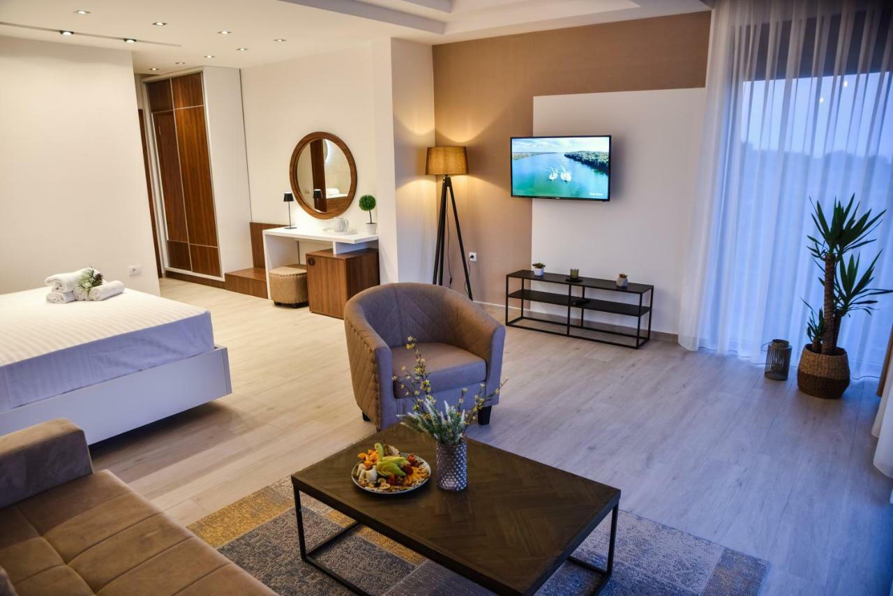 Pino Boutique Hotel Ulcinj Exterior photo