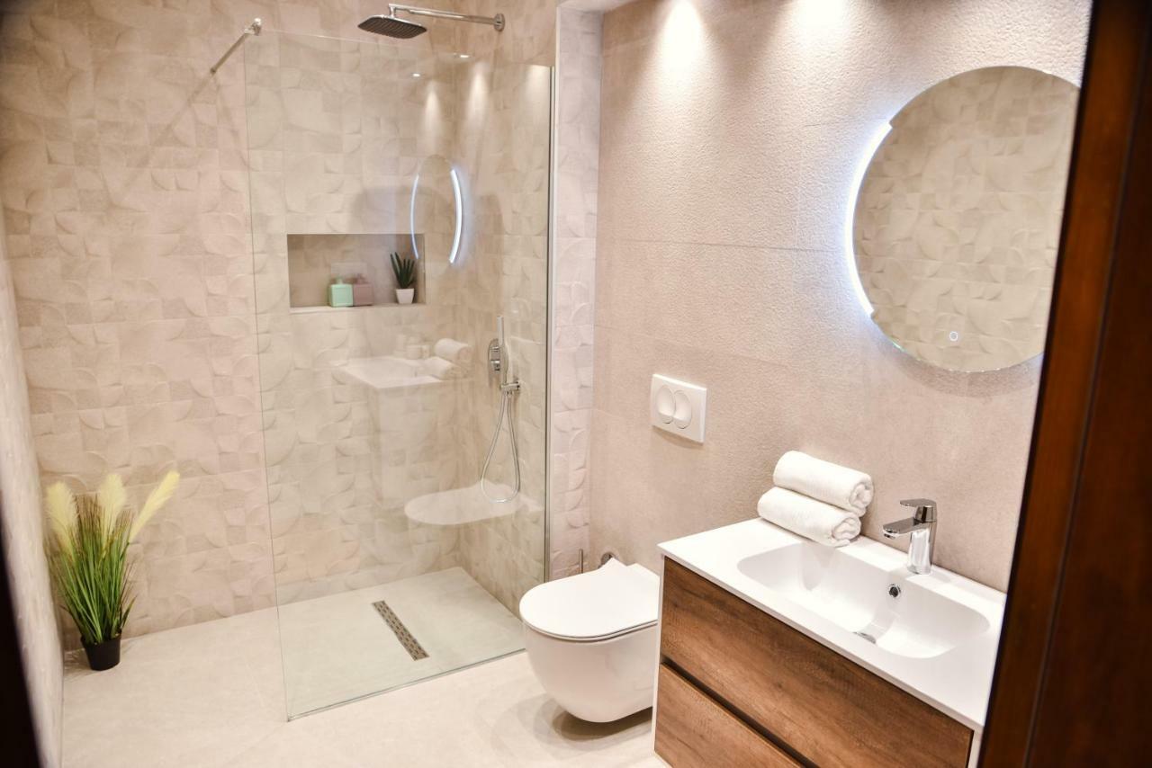 Pino Boutique Hotel Ulcinj Exterior photo