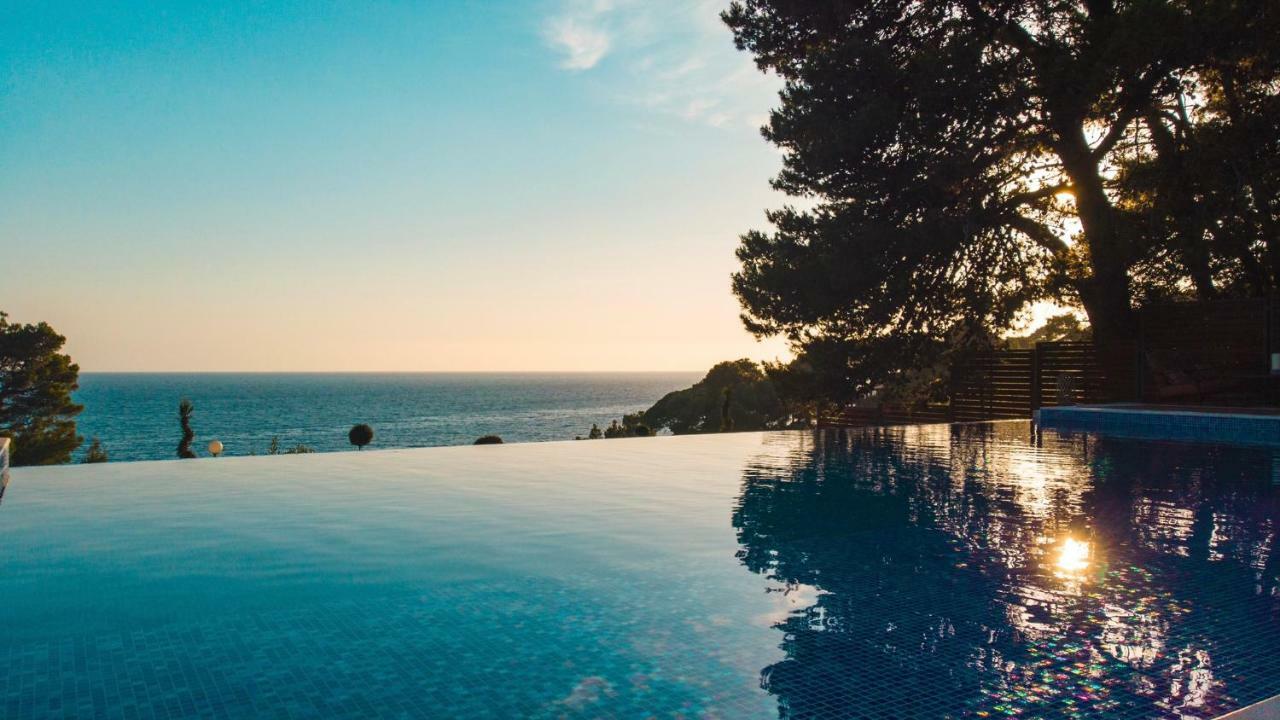 Pino Boutique Hotel Ulcinj Exterior photo
